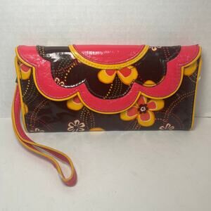 Vera Bradley Buttercup Vinyl Snap Card Wallet